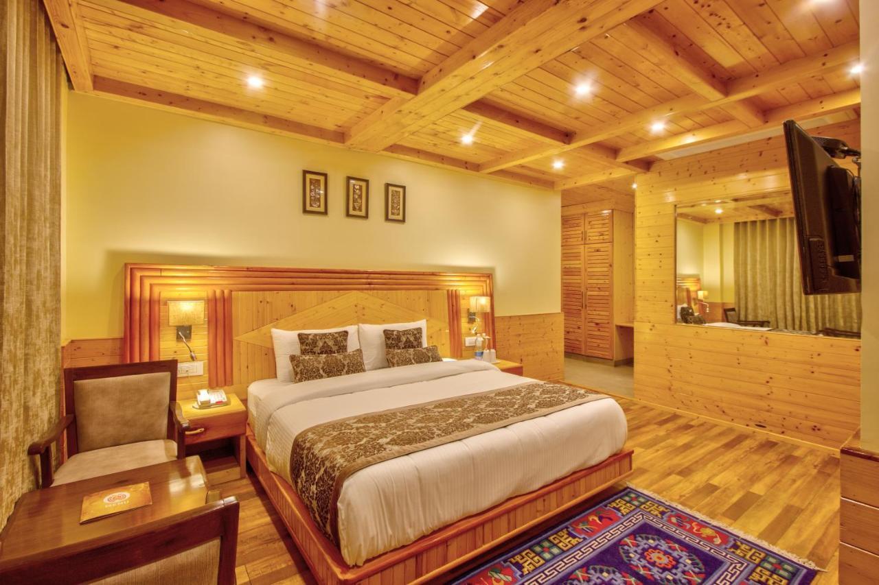 מנאלי The Holiday Villa Resorts & Spa מראה חיצוני תמונה