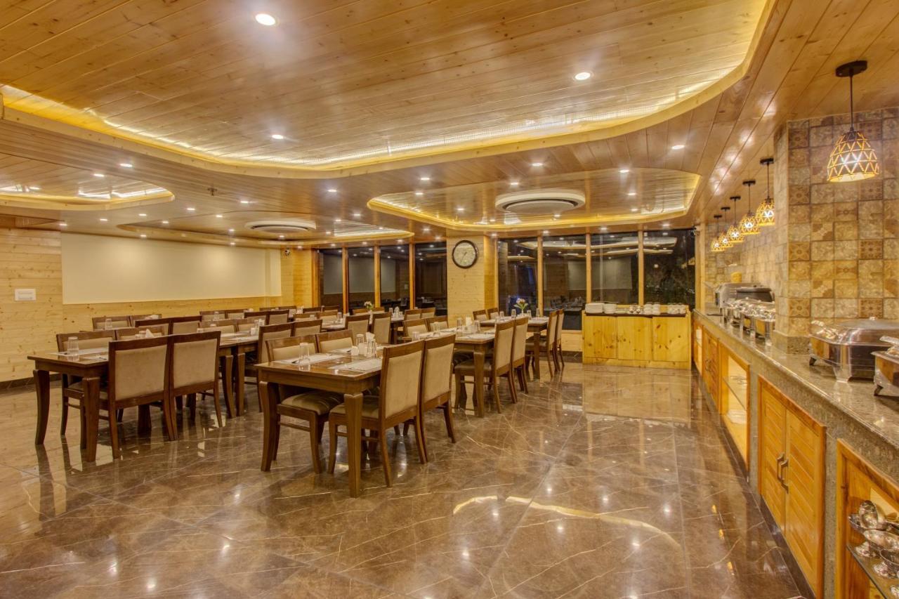 מנאלי The Holiday Villa Resorts & Spa מראה חיצוני תמונה